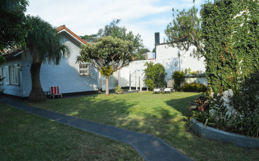 VENTA EXCELENTE CHALET EN VILLA LUZURIAGA