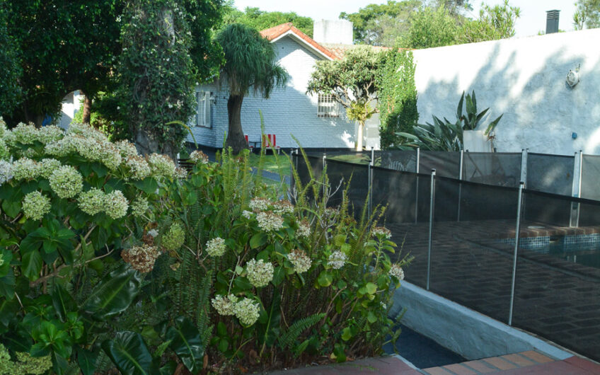 VENTA EXCELENTE CHALET EN VILLA LUZURIAGA