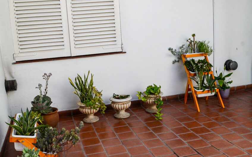 VENTA EXCELENTE CHALET EN VILLA LUZURIAGA
