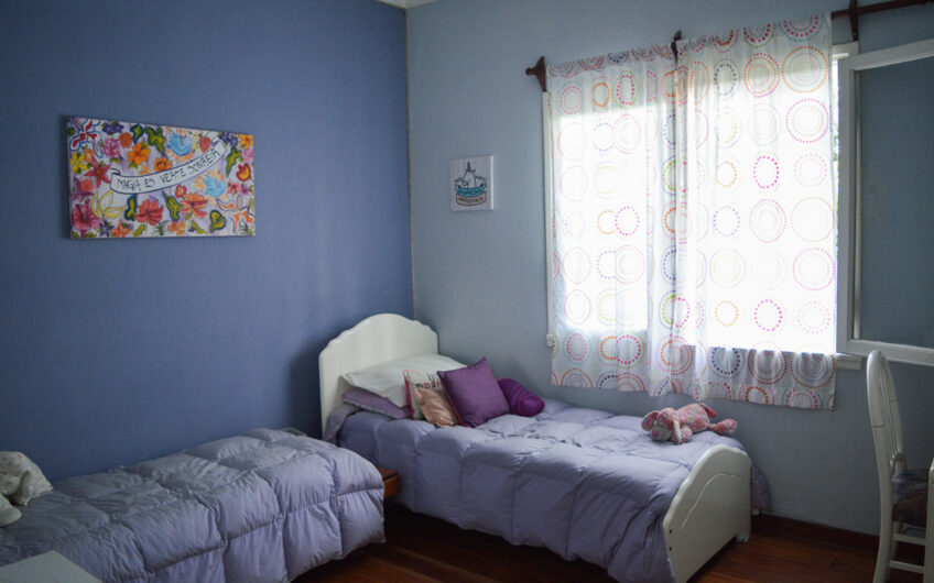 VENTA EXCELENTE CHALET EN VILLA LUZURIAGA