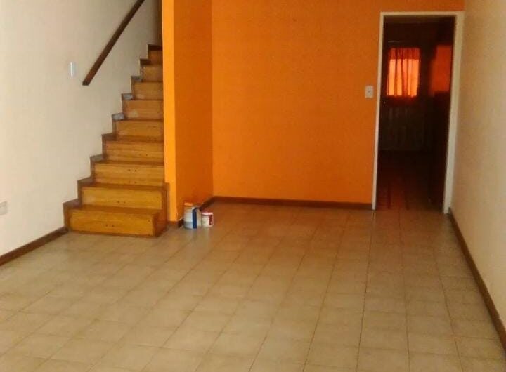 VENTA DUPLEX  EN MORÓN