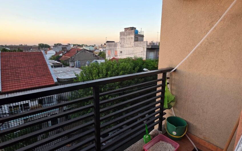 VENTA DEPARTAMENTO EN TAPIALES