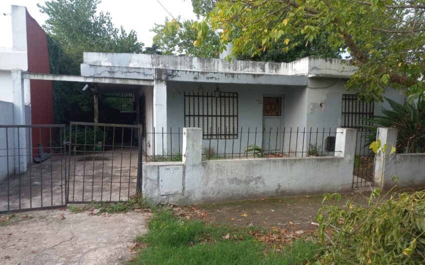 VENTA CASA EN ITUZAINGÓ